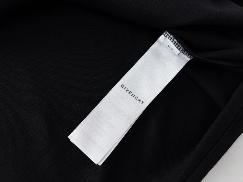 Givenchy T-Shirts